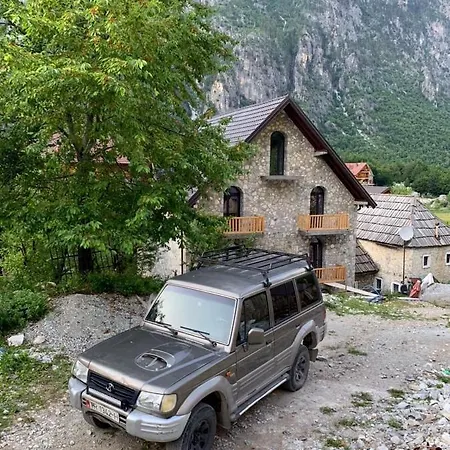 Stone House Гостевой дом *